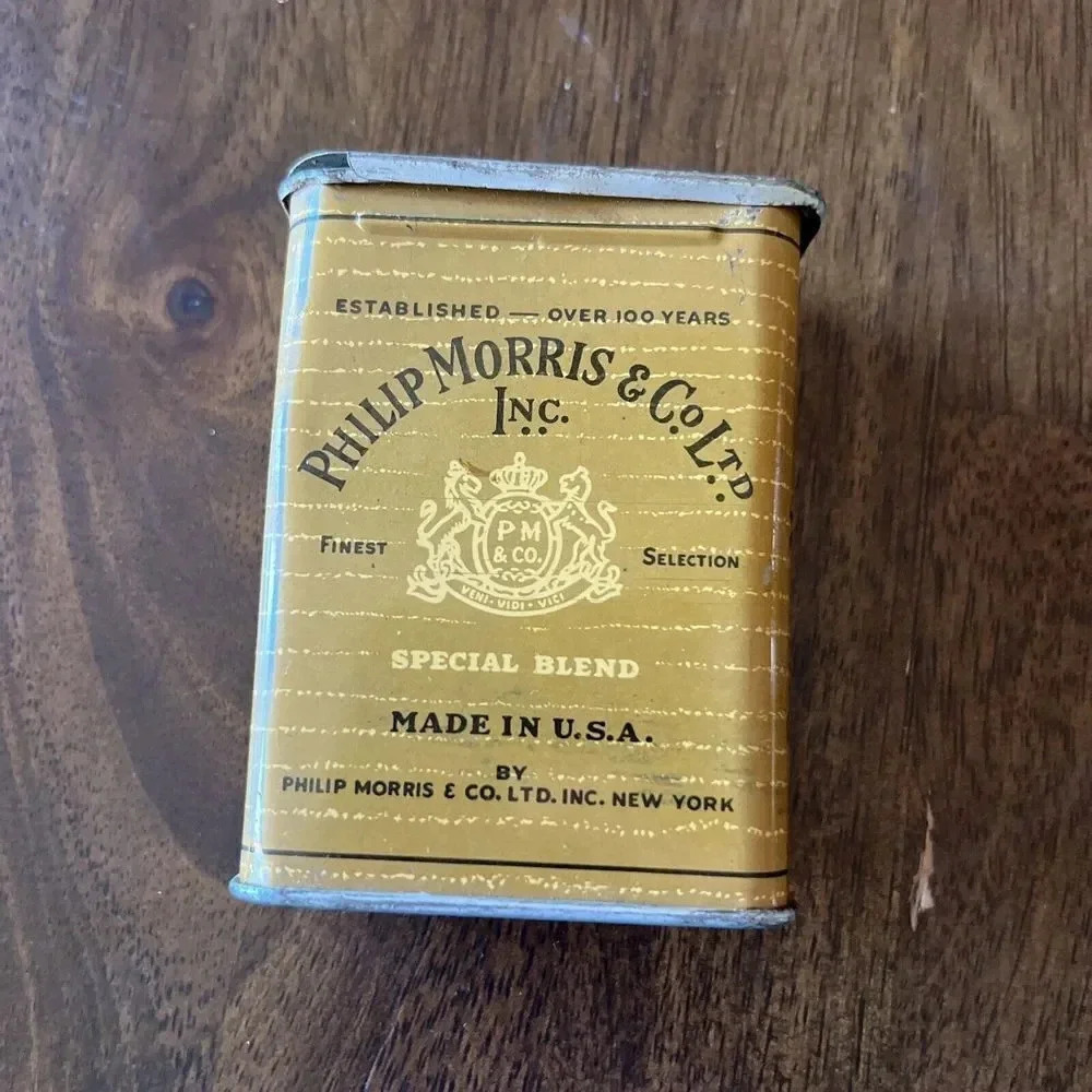Vintage Phillip Morris & Co. Ltd. Special Blend Cigarettes Tin - Picture 2 of 7